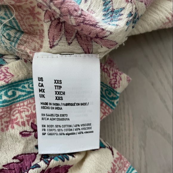 American Eagle Boho Paisley Style Floral V-Neck Cotton Blend Romper w/ Tassels - Picture 4 of 5